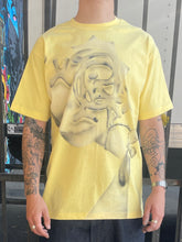 Load image into Gallery viewer, pineapple tee

