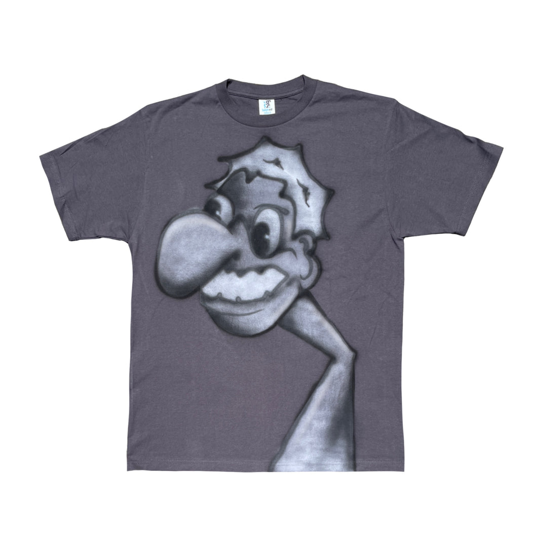 grey tee