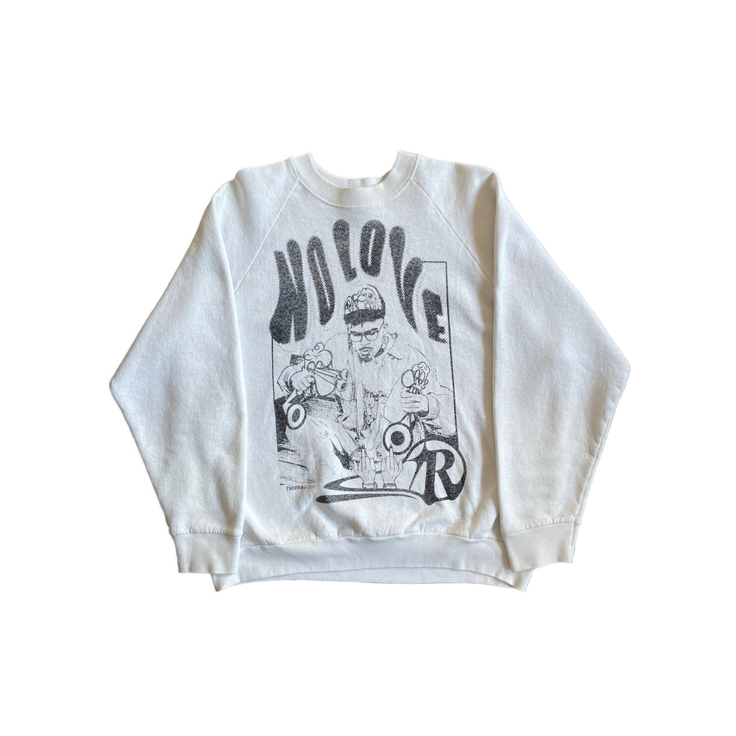 No love crewneck medium